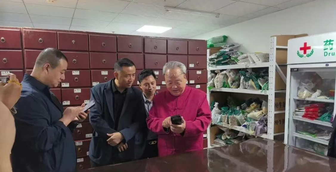 1760084427446414.png image.png